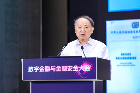 沈昌祥：如果人工智能没有安全可信保障，将给人类社会带(🏕)来灭绝风险